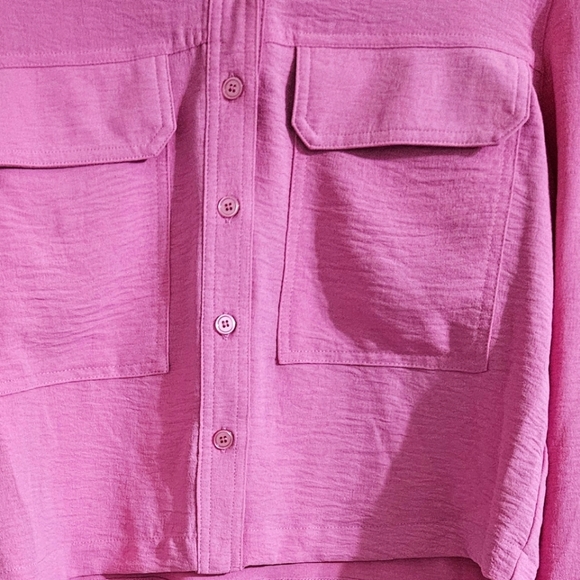 Intempo Cropped Button Front Top - Picture 6 of 6